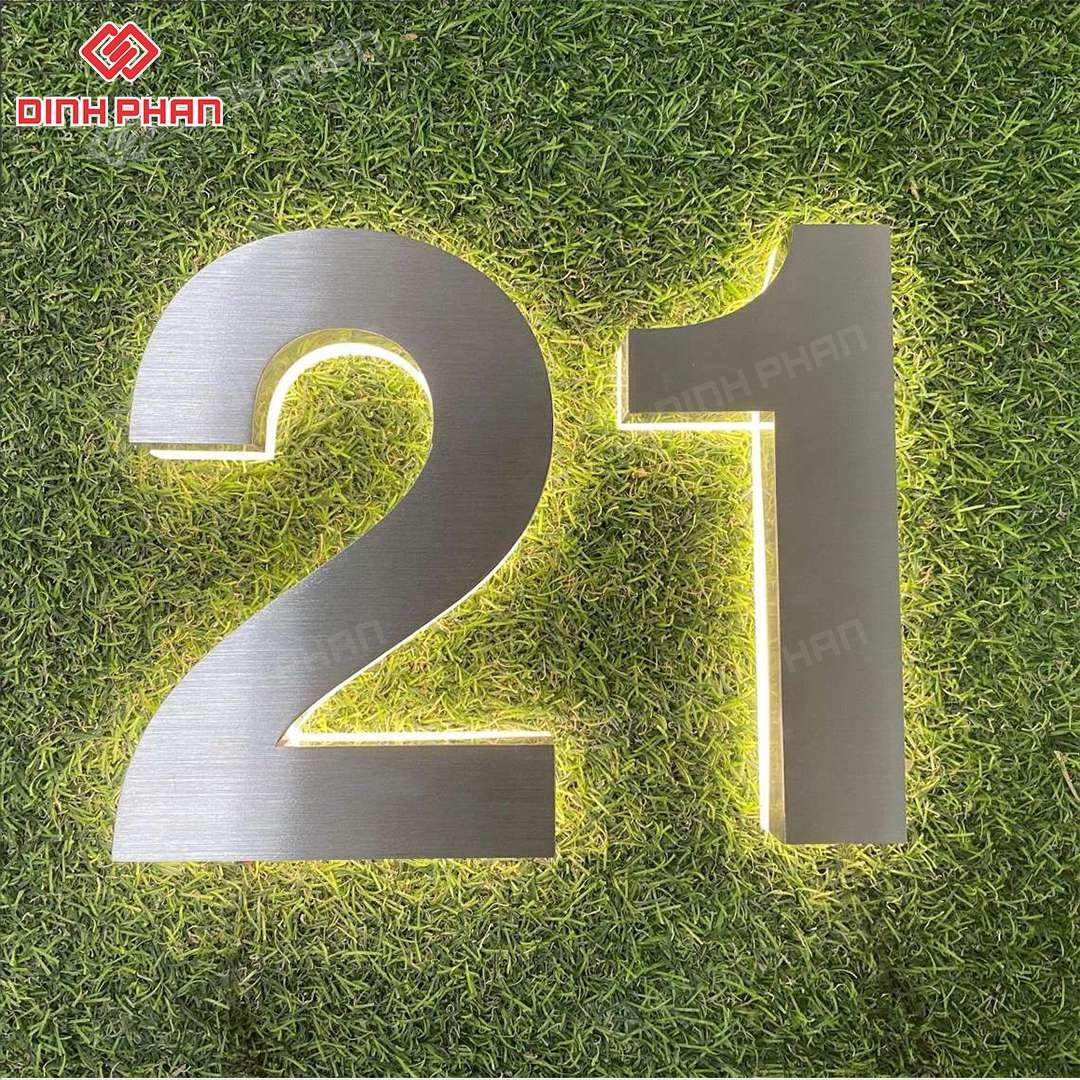 Gia công số Inox có đèn