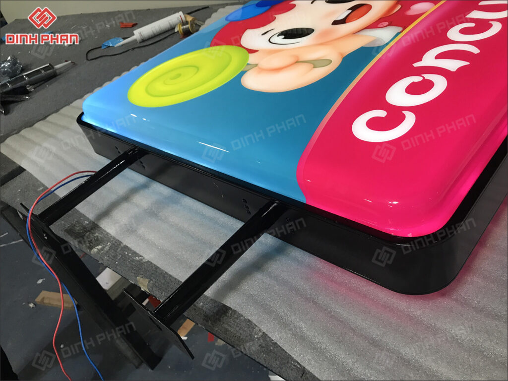 làm bảng hiệu bmt