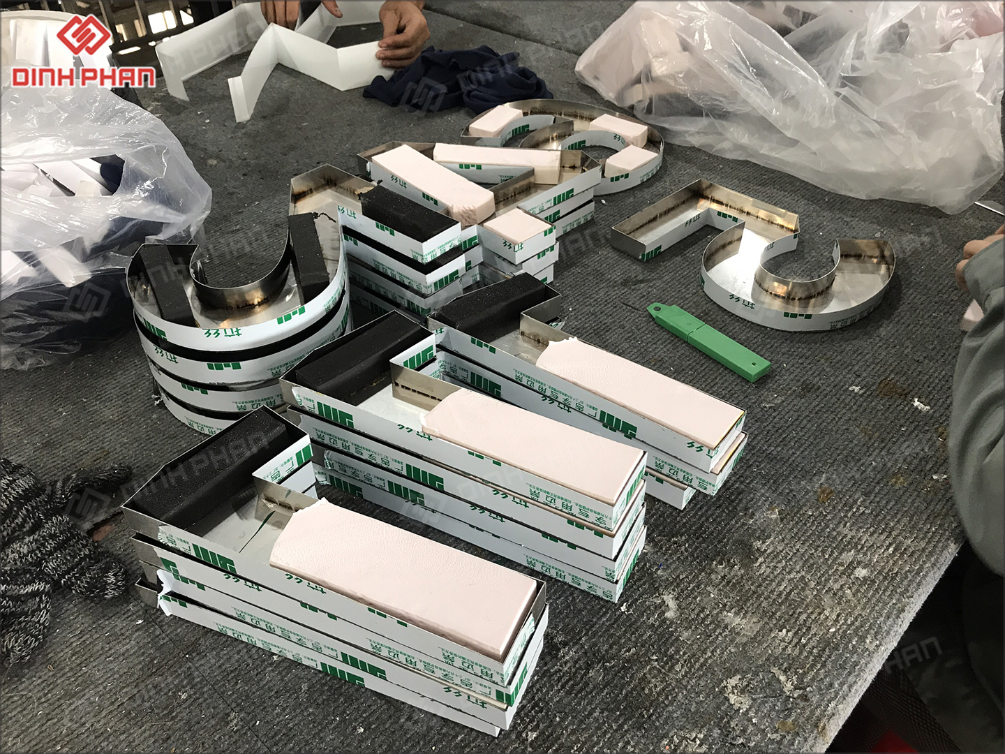 Báo Giá Chữ Inox lắp đèn Buôn Ma Thuột  