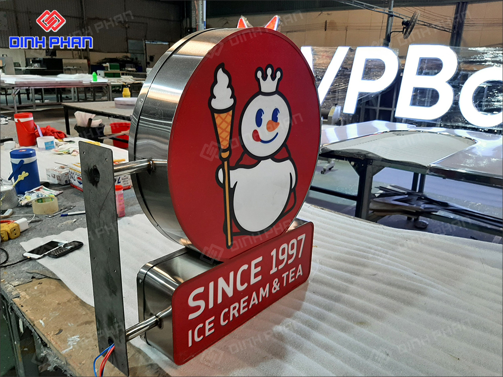 In UV MIXUE Buôn Ma Thuột