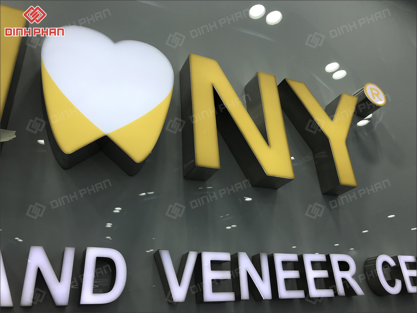 Làm Bảng Hiệu VISALIGN AND VENEER CENTER Đắk Lắk