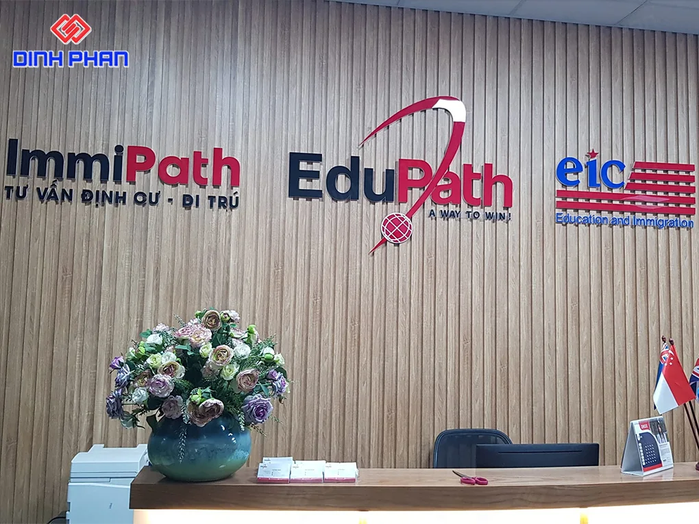 làm bảng hiệu quảng cáo bmt