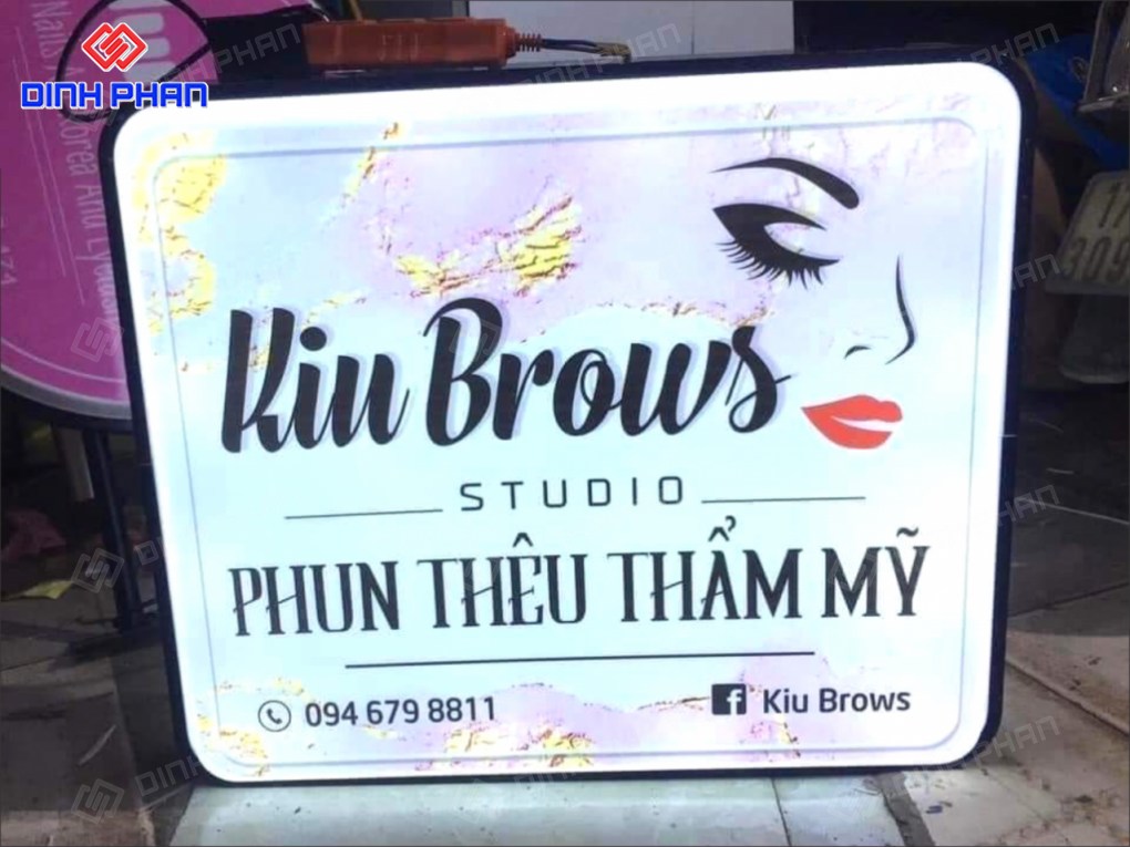 bảng hiệu mica buôn ma thuột