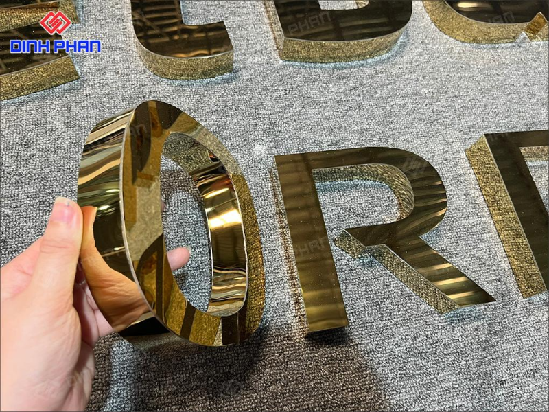 Chữ inox vàng gương Đắk Lắk