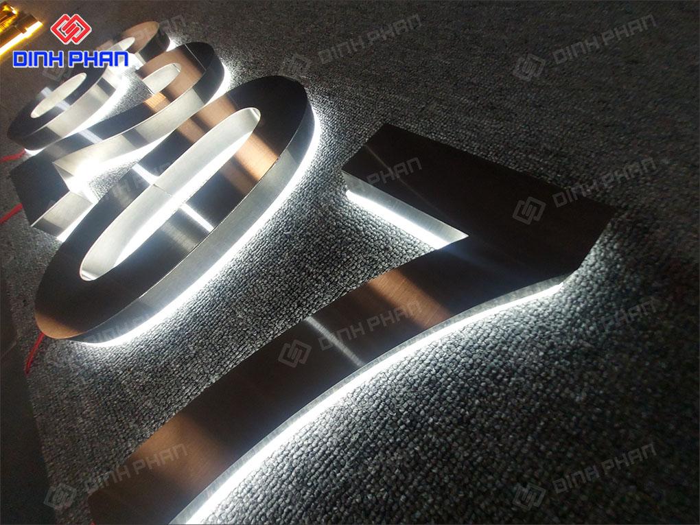 Chữ Inox Trắng Xước Buôn Ma Thuột